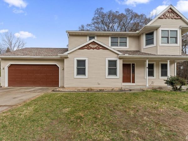 50944 Pine Meadows Drive, Granger, IN 46530