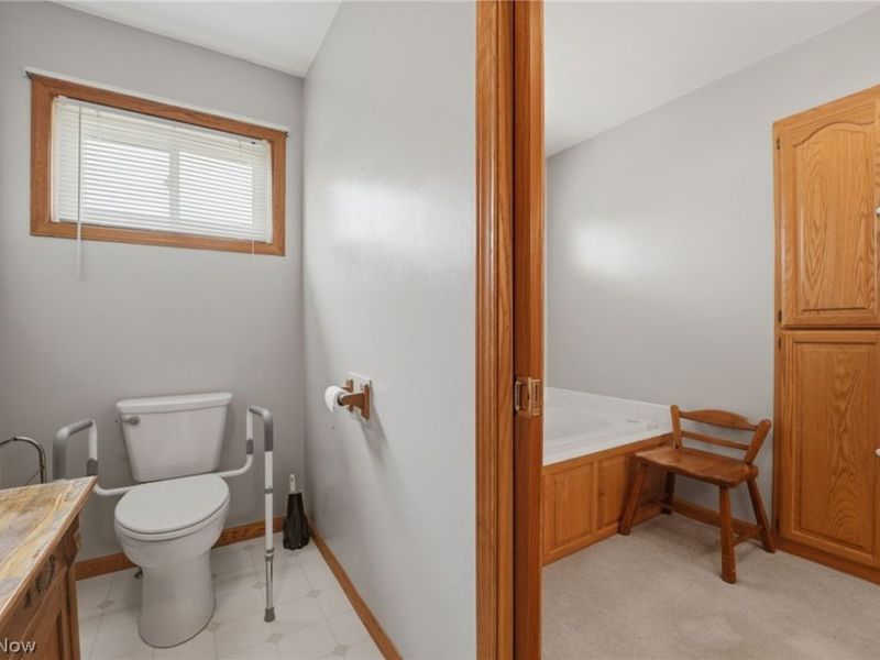 28 Lake Park Road, Conneaut, OH 44030 Photo 17