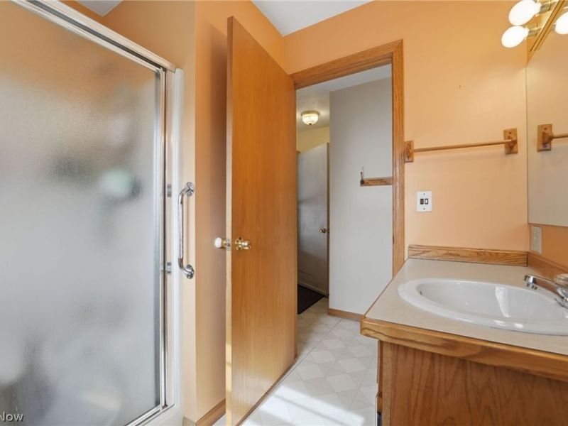 28 Lake Park Road, Conneaut, OH 44030 Photo 23