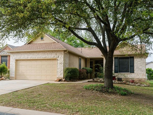 124 Dewberry DR, Georgetown, TX 78633