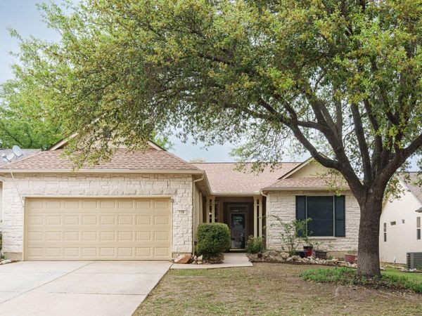 124 Dewberry DR, Georgetown, TX 78633