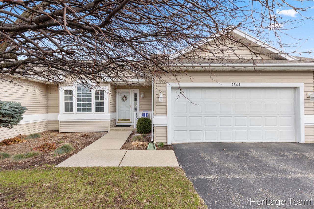 5762 Wine Berry Lane Sw, Unit 42, Grandville, MI 49418 Main Photo