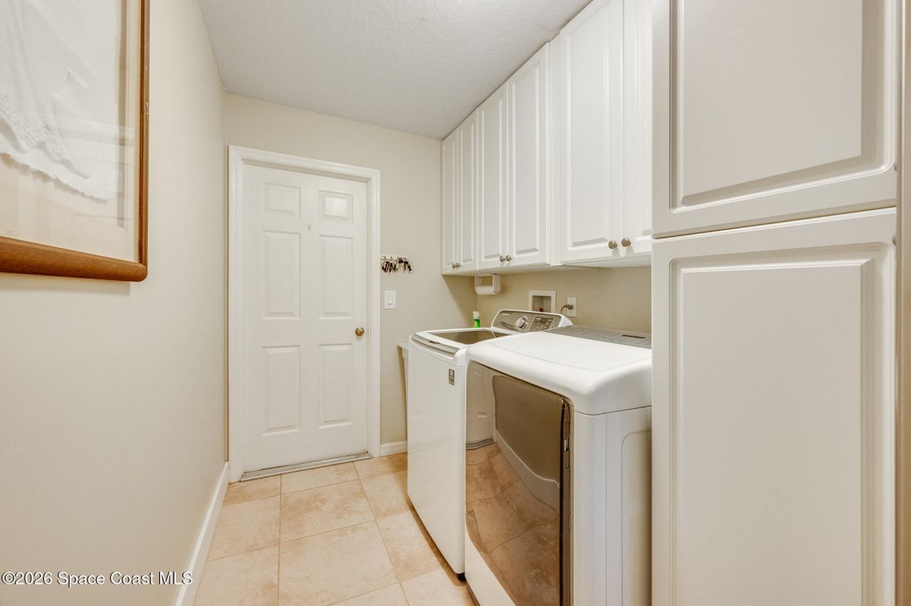 1516 Eagles Circle , Sebastian, FL 32958 Photo