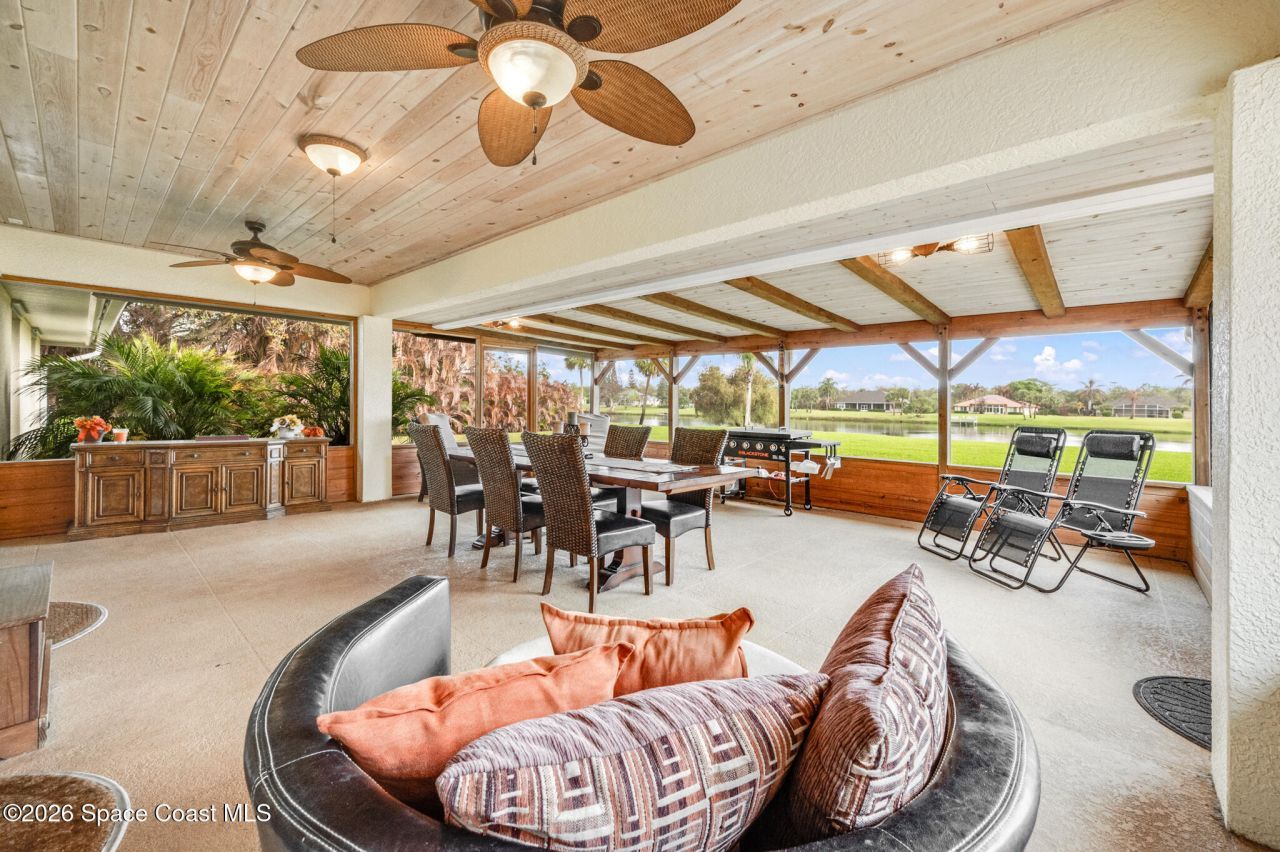 1516 Eagles Circle , Sebastian, FL 32958 Photo