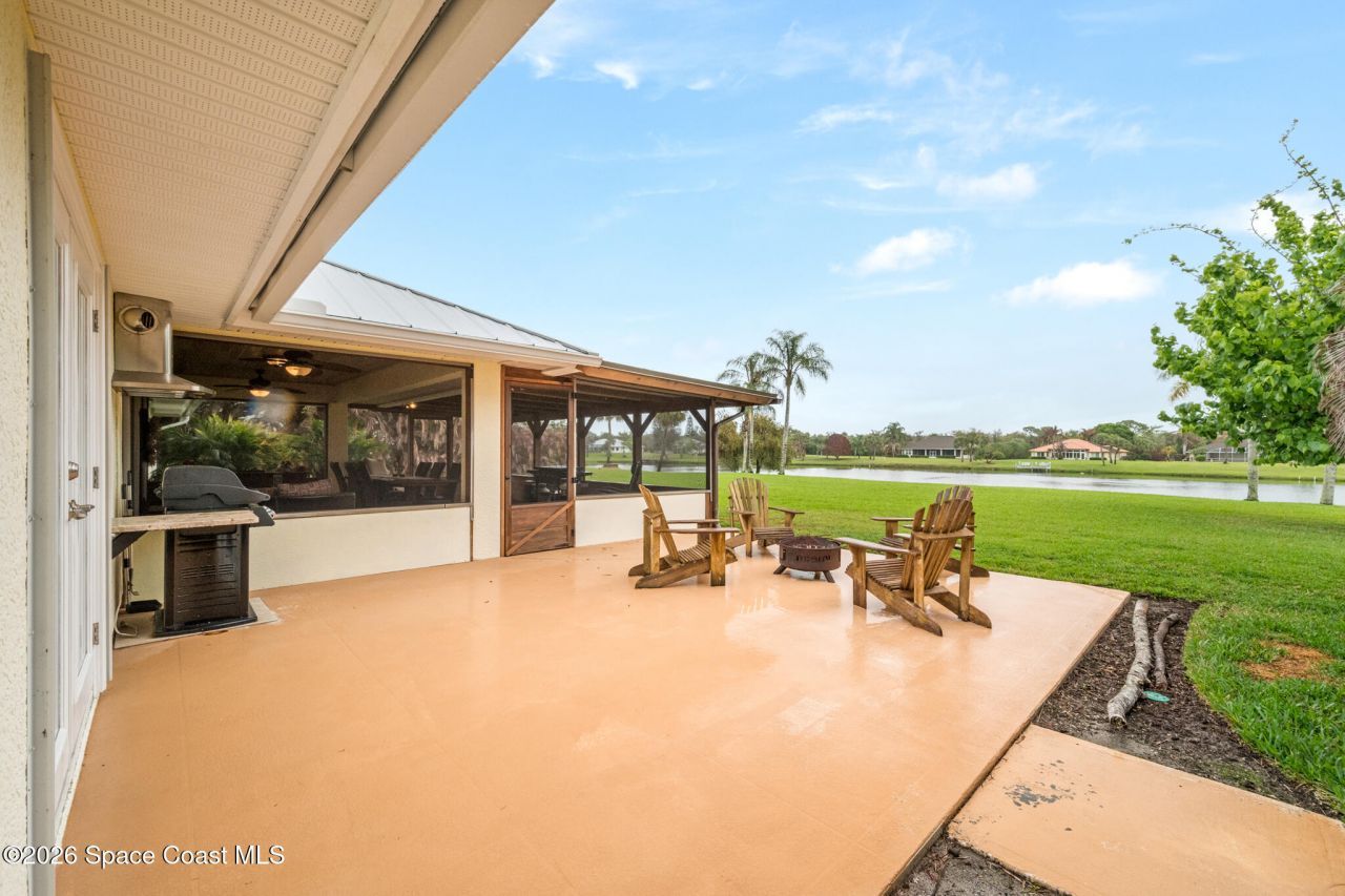 1516 Eagles Circle , Sebastian, FL 32958 Photo