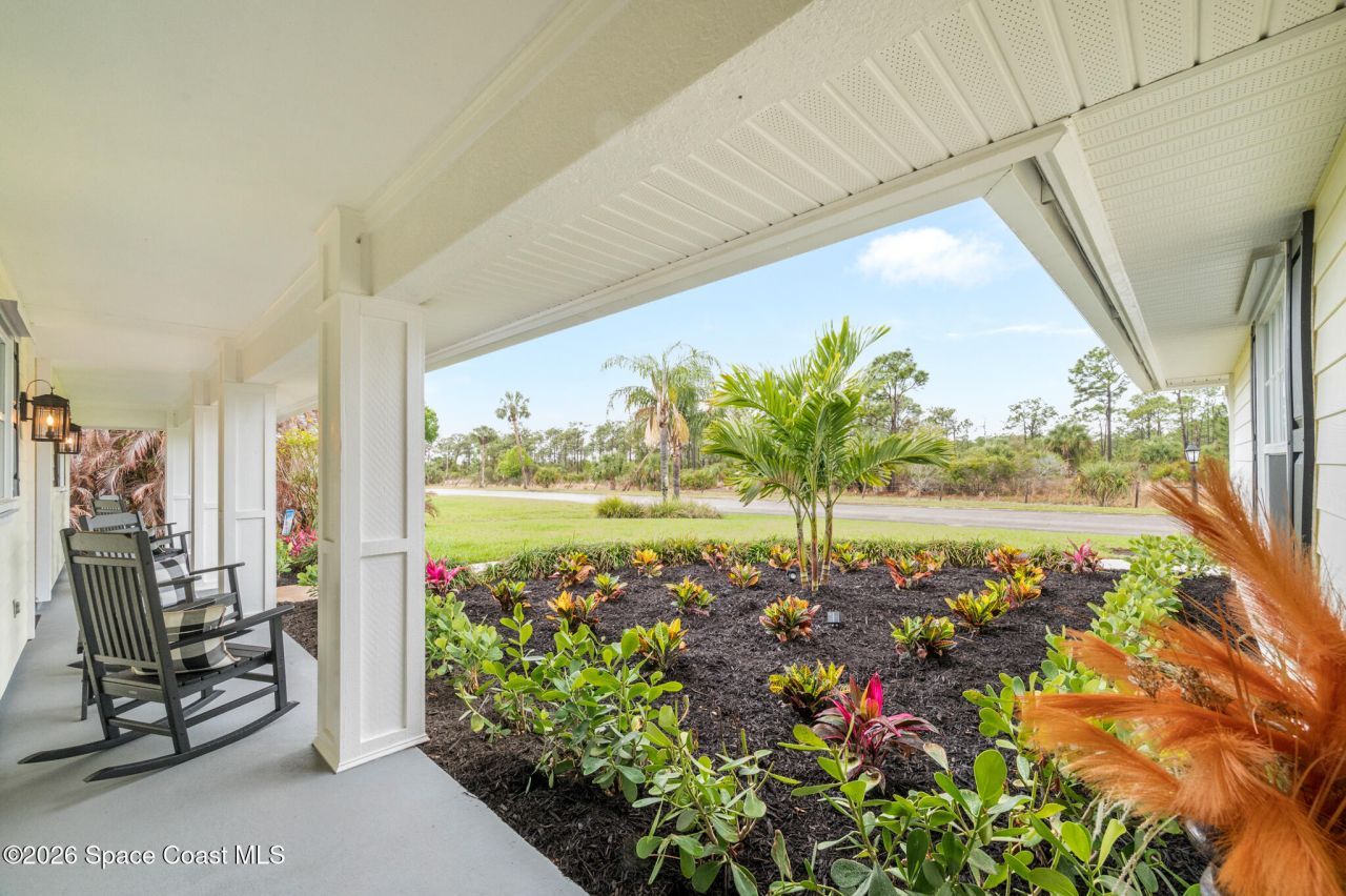 1516 Eagles Circle , Sebastian, FL 32958 Photo