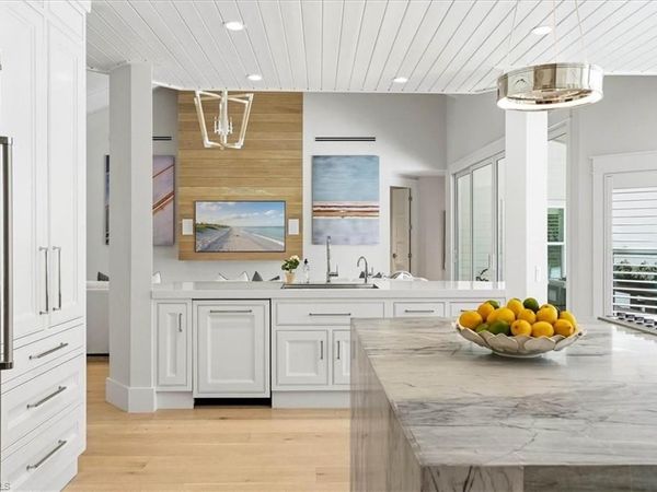 88 Eugenia DR , NAPLES, FL 34108