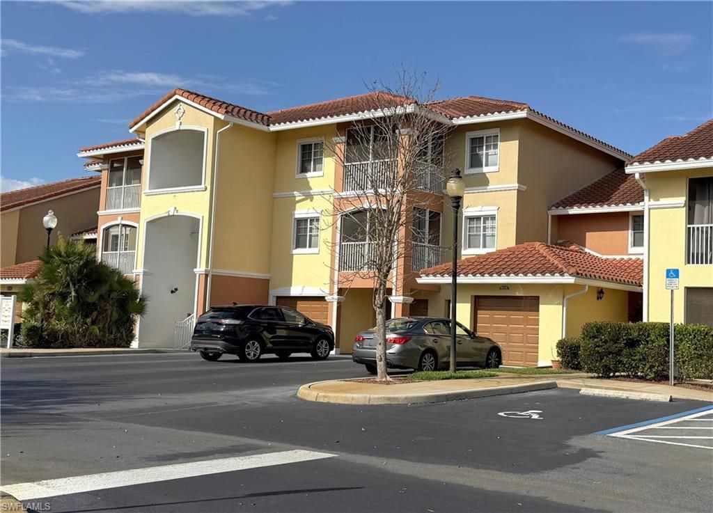 13110 Bella Casa Cir, Unit 214, Fort Myers, FL 33966 Photo