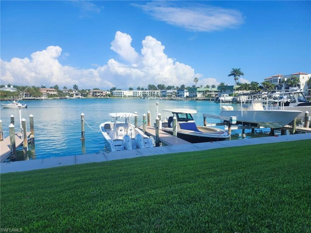 3000 Gulf Shore Blvd N, Unit 113, Naples, FL 34103 Photo