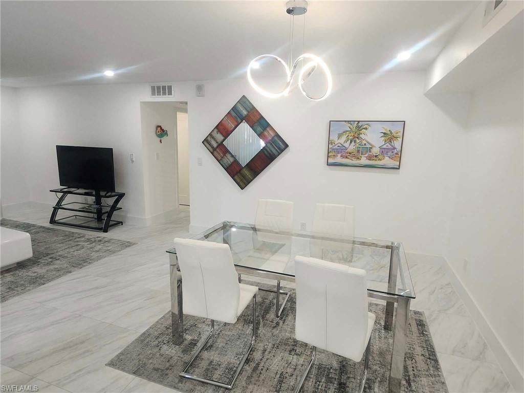 3000 Gulf Shore Blvd N, Unit 113, Naples, FL 34103 Photo