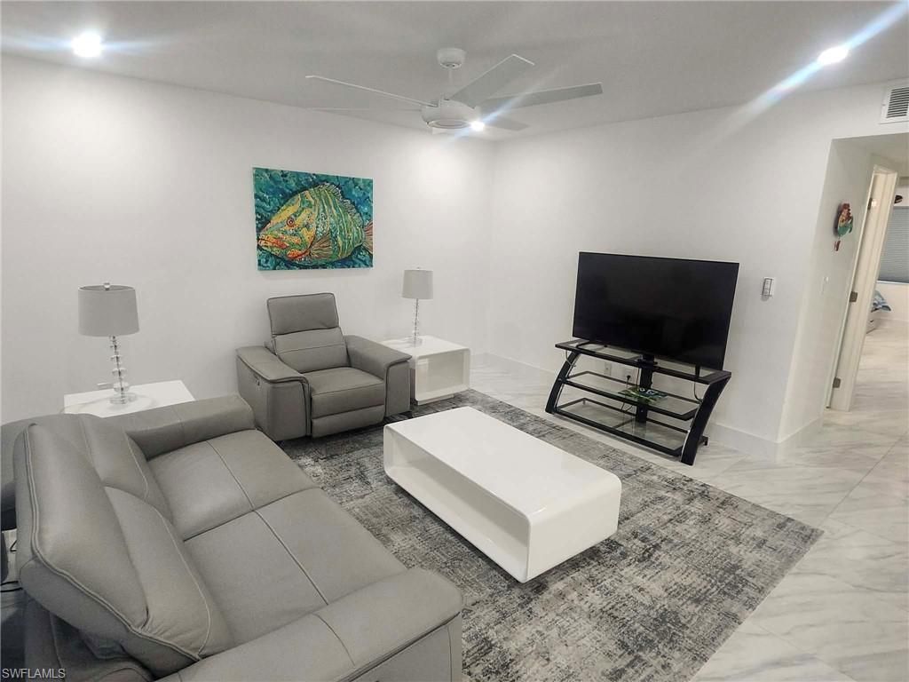 3000 Gulf Shore Blvd N, Unit 113, Naples, FL 34103 Photo