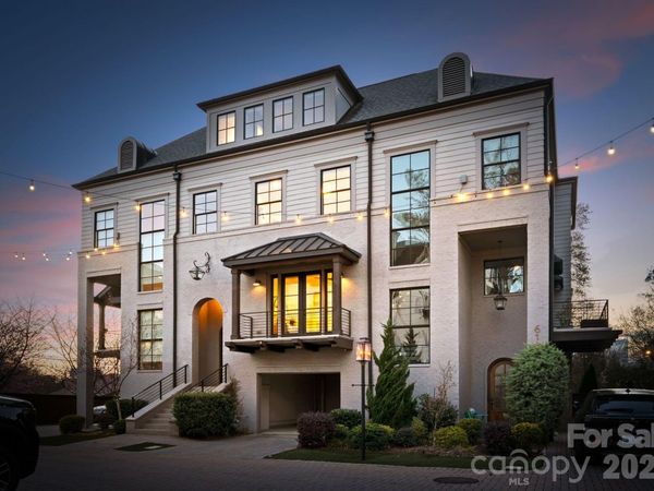 622 Mattie Rose Lane, Charlotte, NC 28204