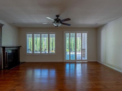 9567 Oakham Way, Elk Grove, CA 95757 Photo