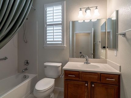 9567 Oakham Way, Elk Grove, CA 95757 Photo