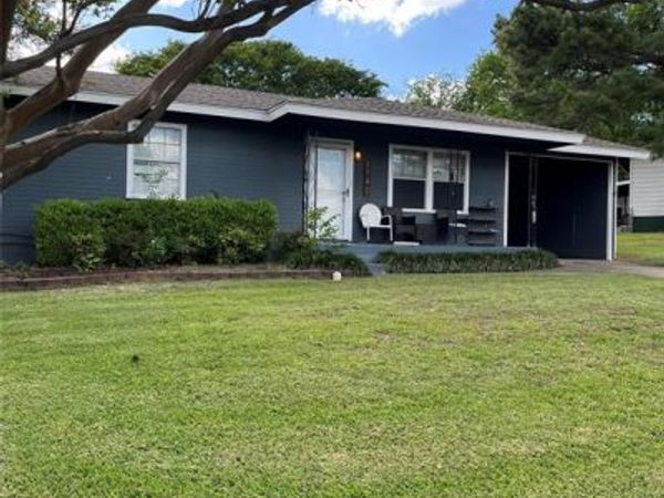 1140 Redbud Street, Denison, TX 75020