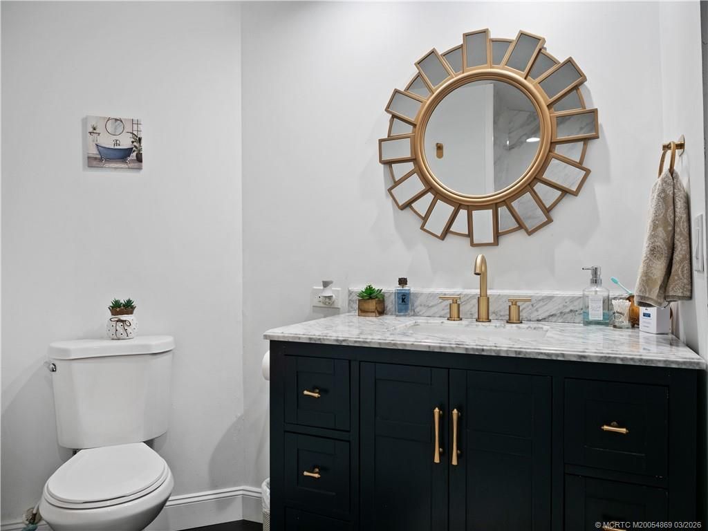 221 NE Plantation Road, Unit 415, Stuart, FL 34996 Photo