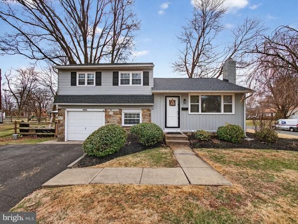 840 WALNUT ROAD, WARMINSTER, PA 18974