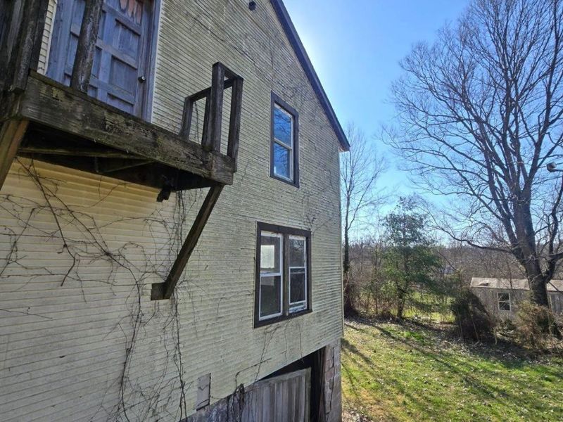 1797 US Rt 52, Washington Township, OH 45153 Photo 3