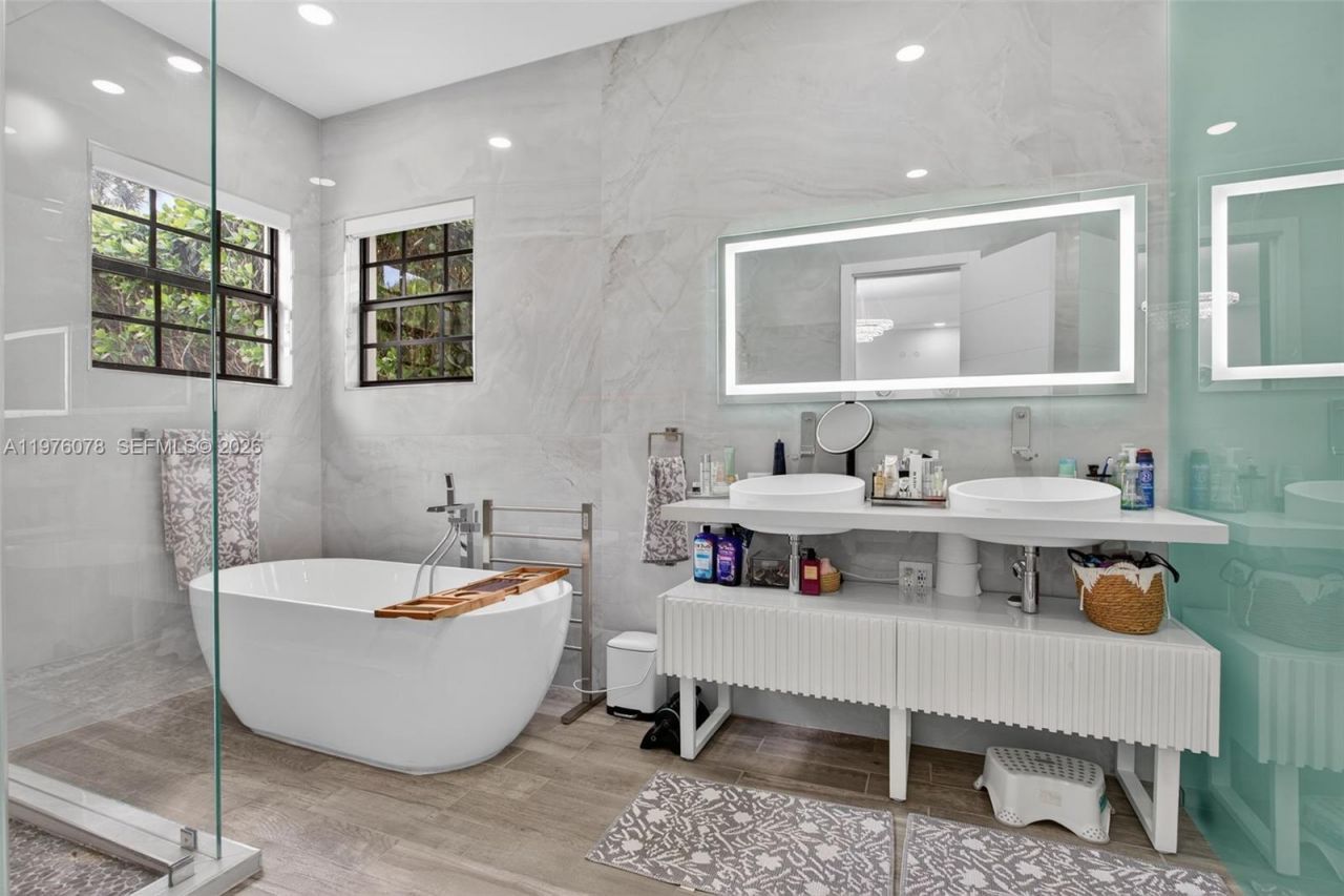 11174 NW 72nd Pl , Parkland, FL 33076 Photo