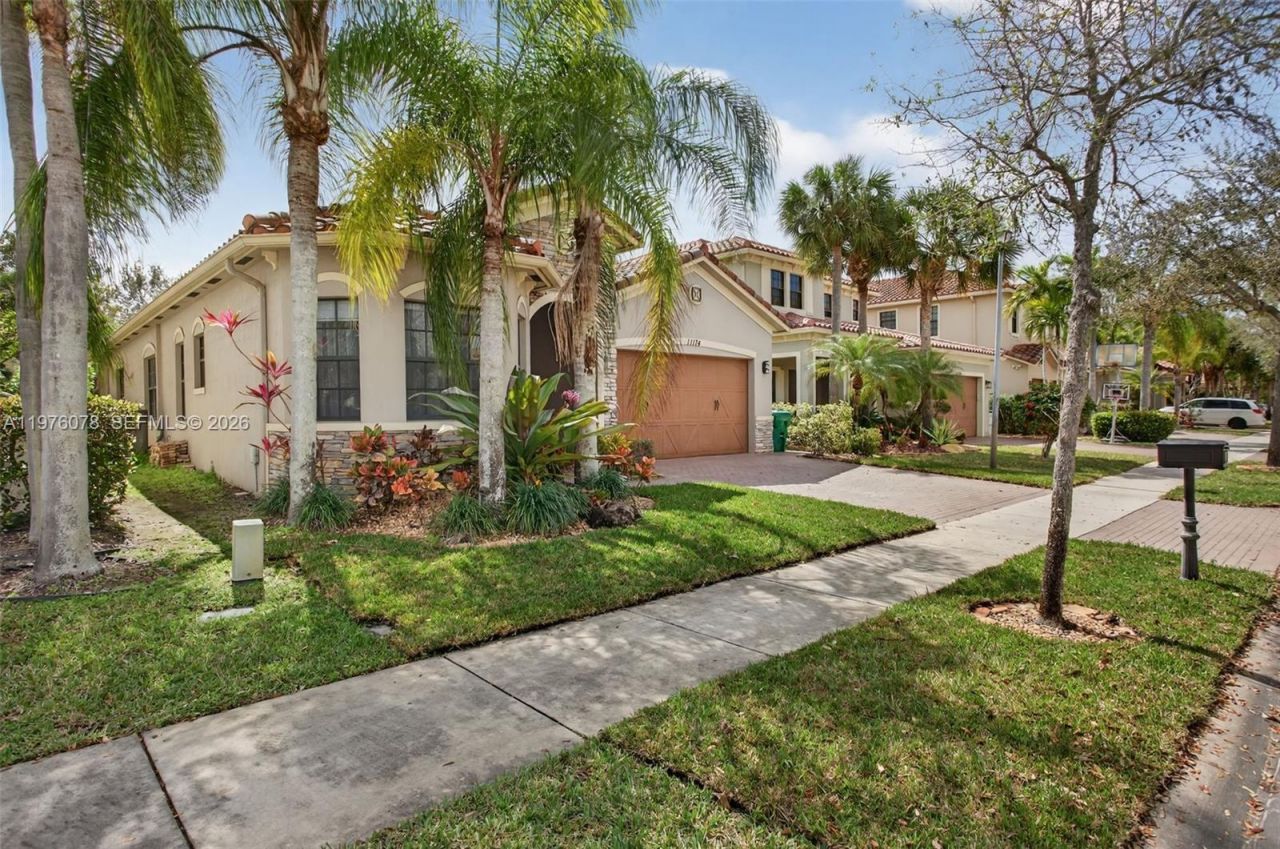 11174 NW 72nd Pl , Parkland, FL 33076 Photo