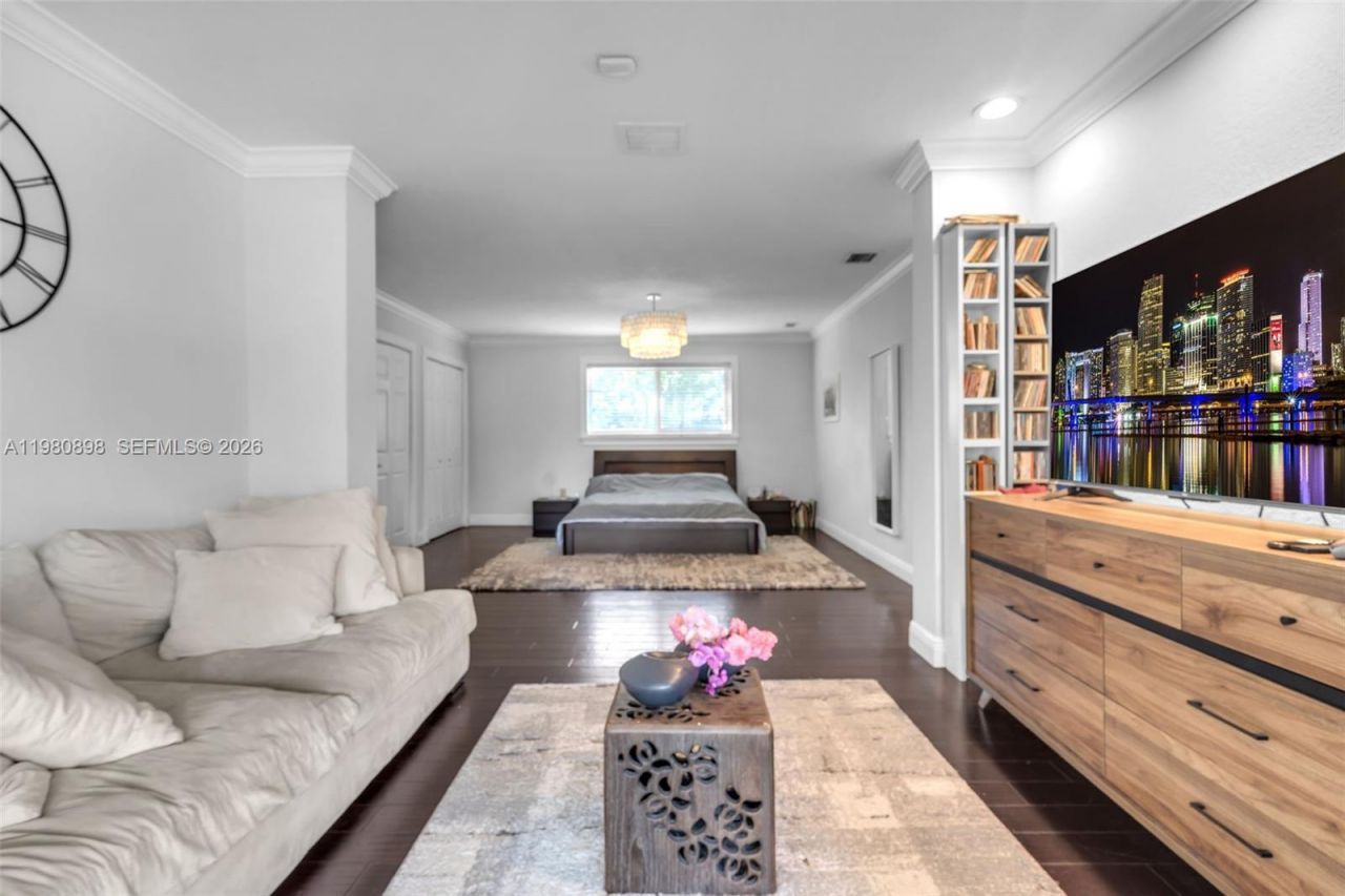 8700 SW 83rd Ct , Miami, FL 33143 Photo