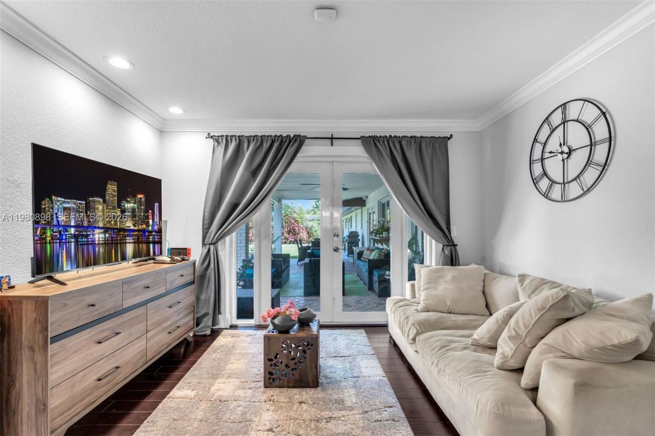 8700 SW 83rd Ct , Miami, FL 33143 Photo