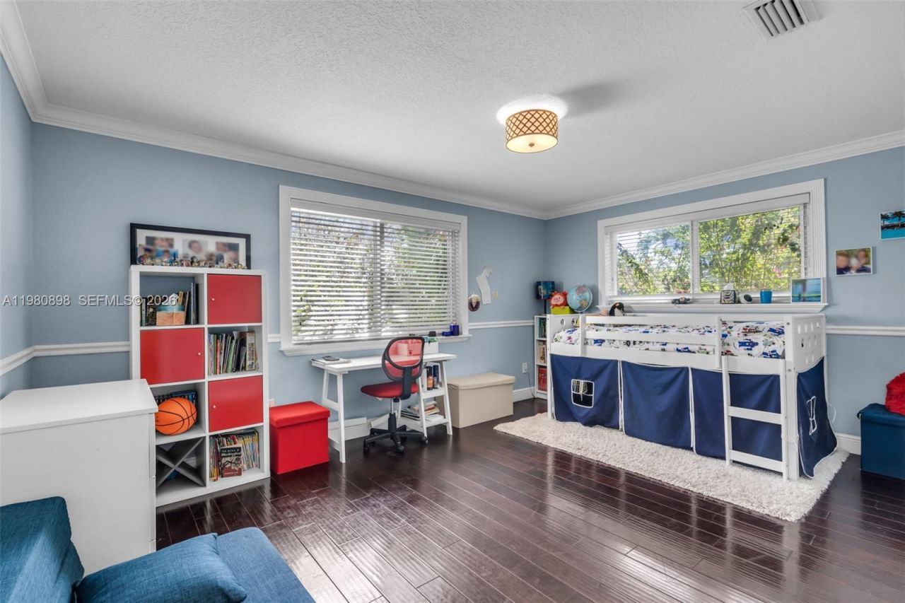 8700 SW 83rd Ct , Miami, FL 33143 Photo