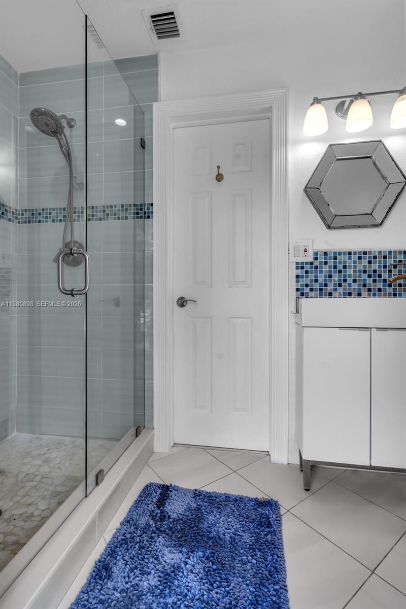 8700 SW 83rd Ct , Miami, FL 33143 Photo