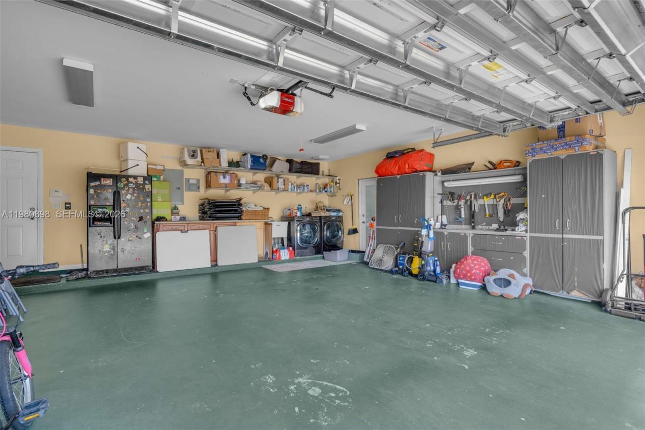 8700 SW 83rd Ct , Miami, FL 33143 Photo