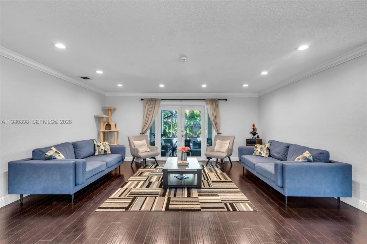 8700 SW 83rd Ct , Miami, FL 33143 Photo