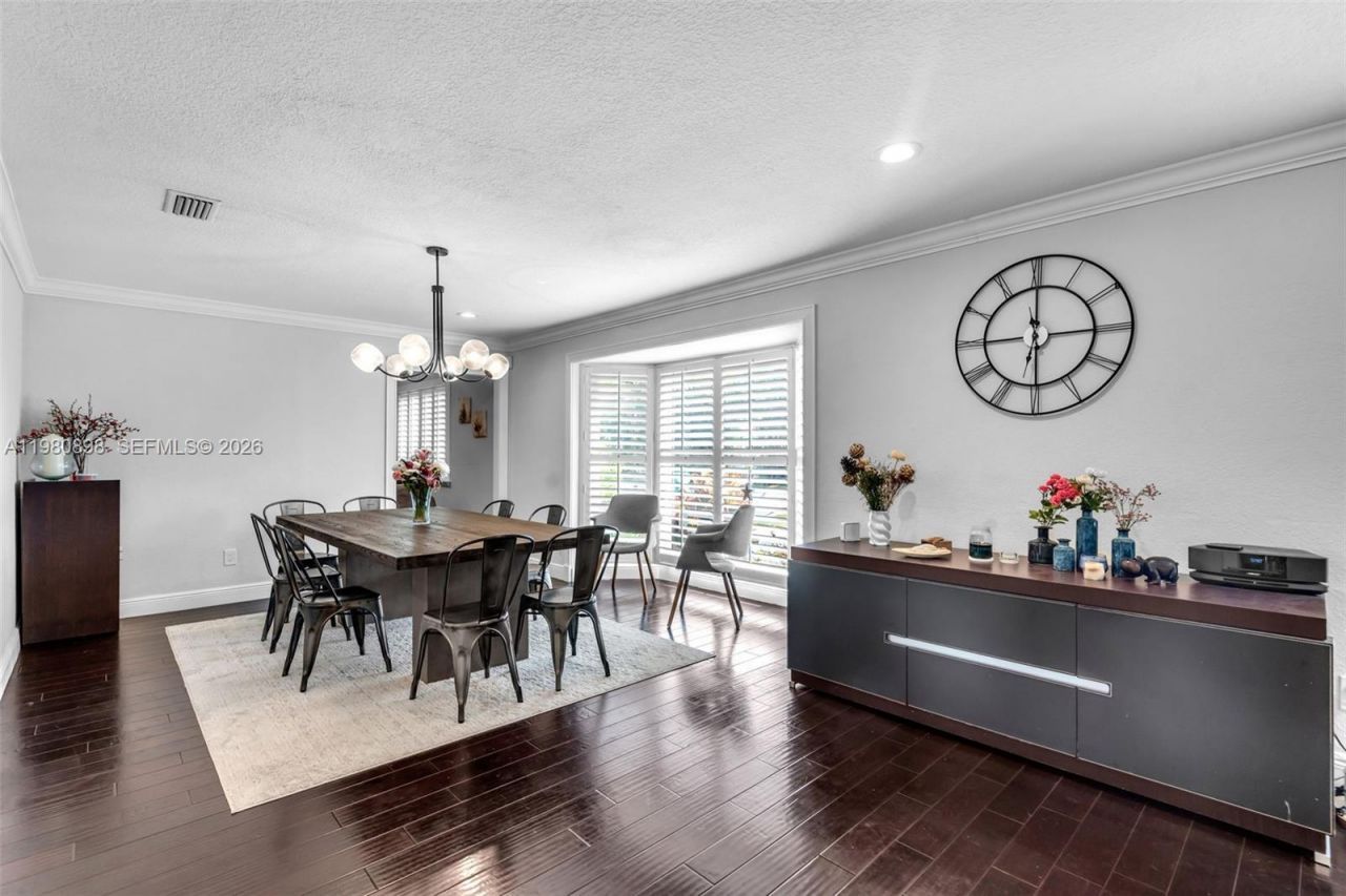 8700 SW 83rd Ct , Miami, FL 33143 Photo