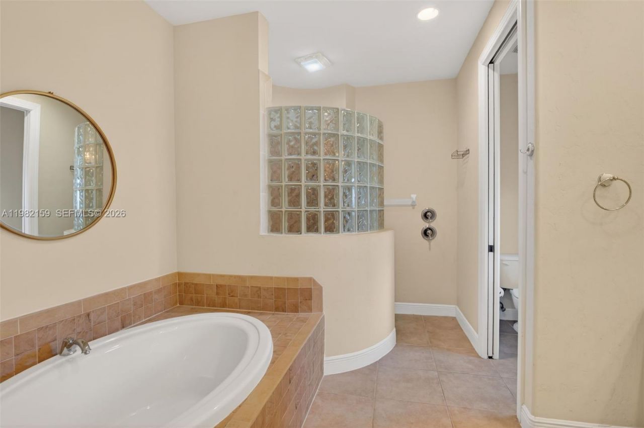 1414 NE 2nd Ter, Cape Coral, FL 33909 Photo