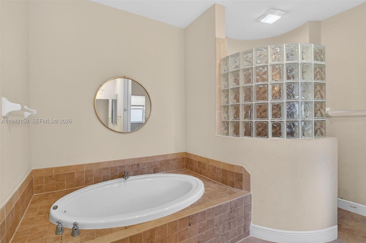1414 NE 2nd Ter, Cape Coral, FL 33909 Photo