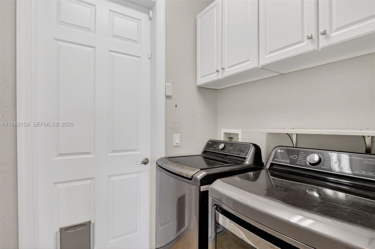 1414 NE 2nd Ter, Cape Coral, FL 33909 Photo