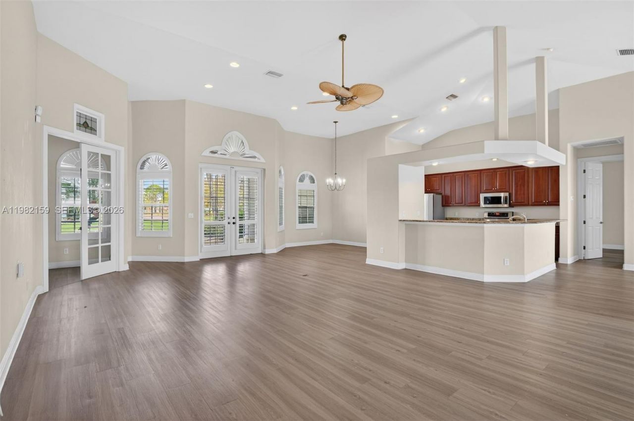1414 NE 2nd Ter, Cape Coral, FL 33909 Photo