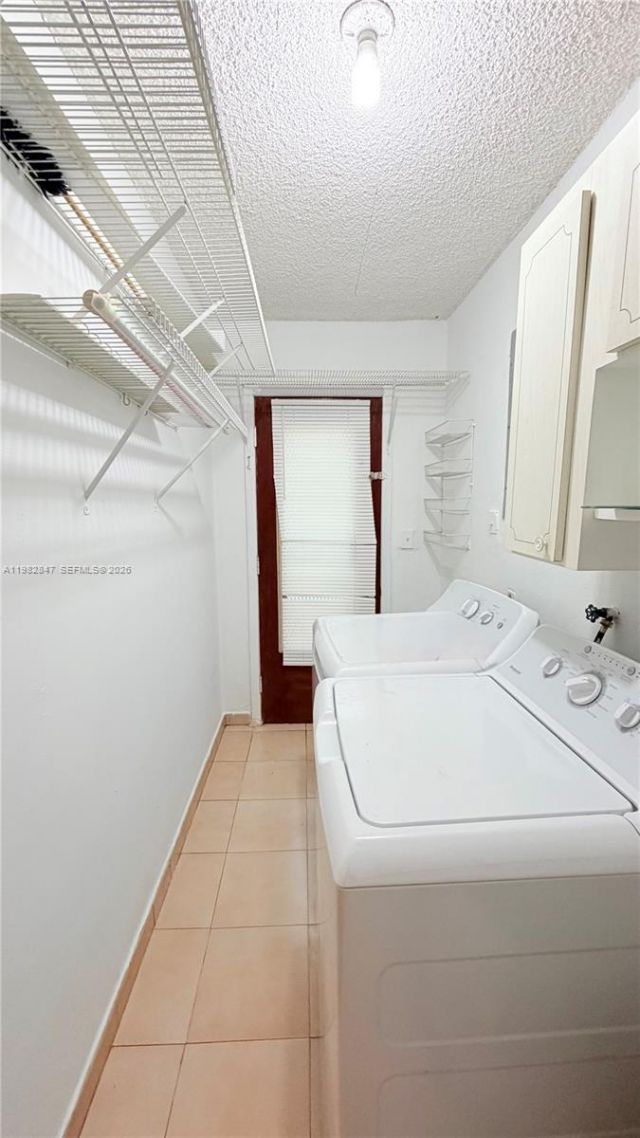 3165 W 2nd Ave , Unit 3165, Hialeah, FL 33012 Photo