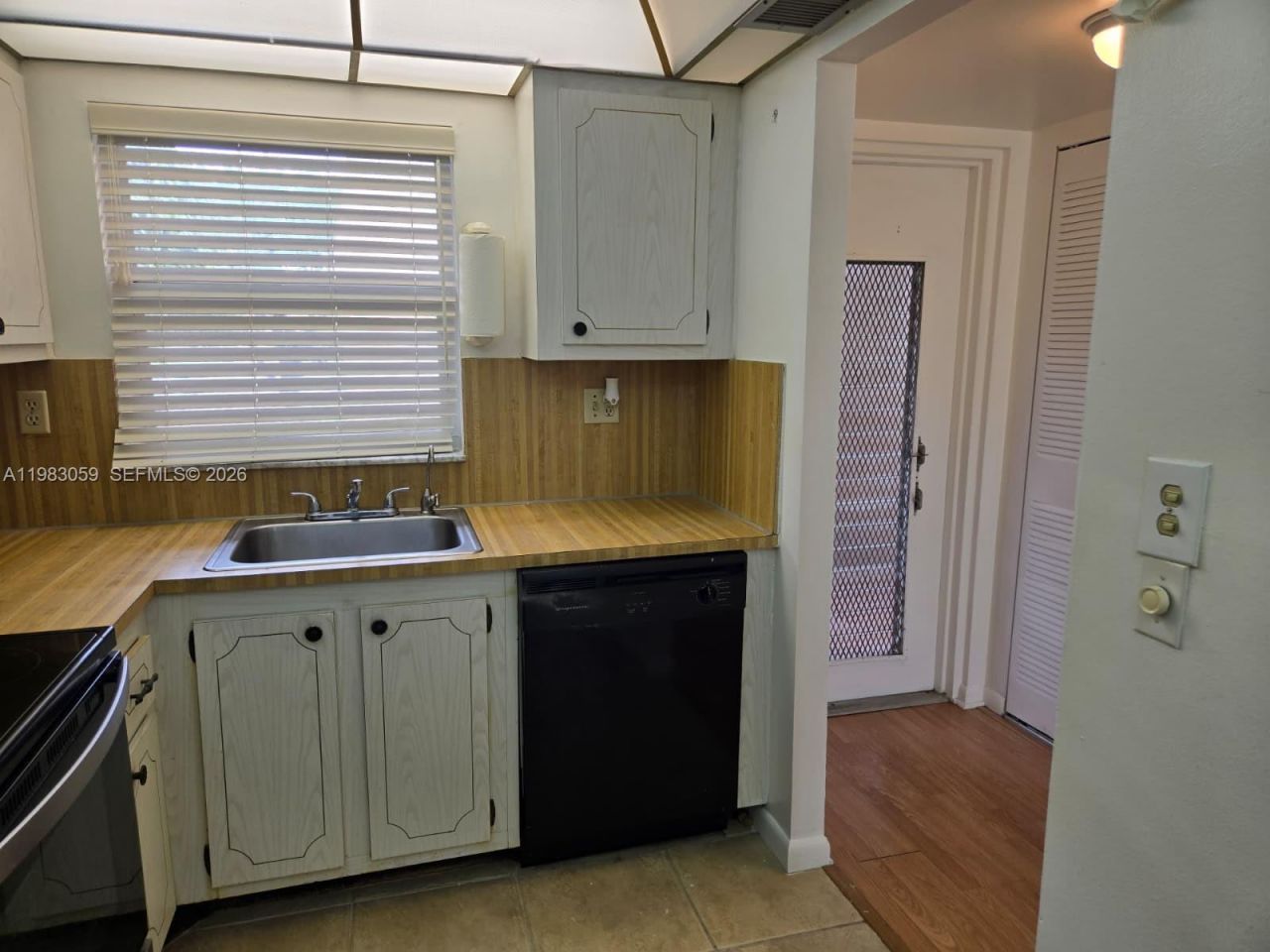 9261 Sunrise Lakes Blvd , Unit 201, Sunrise, FL 33322 Photo