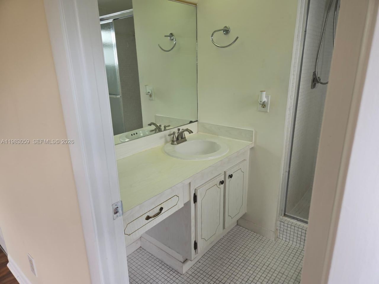 9261 Sunrise Lakes Blvd , Unit 201, Sunrise, FL 33322 Photo