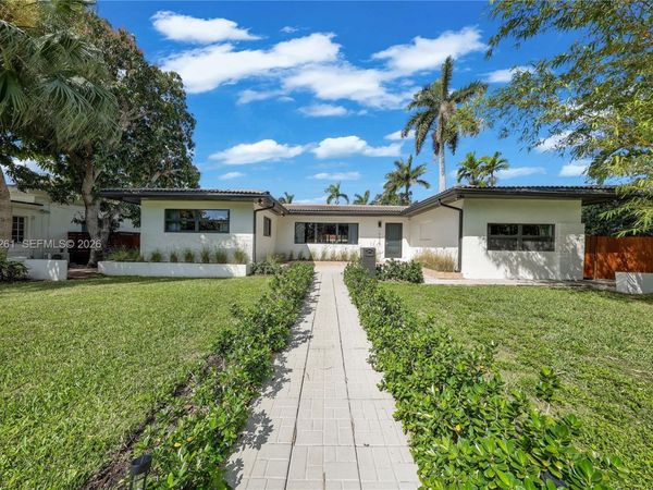 10610 NE 11th Ave , Miami Shores, FL 33138