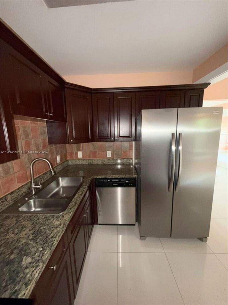 14215 NE 9th Ave, Unit 14215, North Miami, FL 33161 Photo