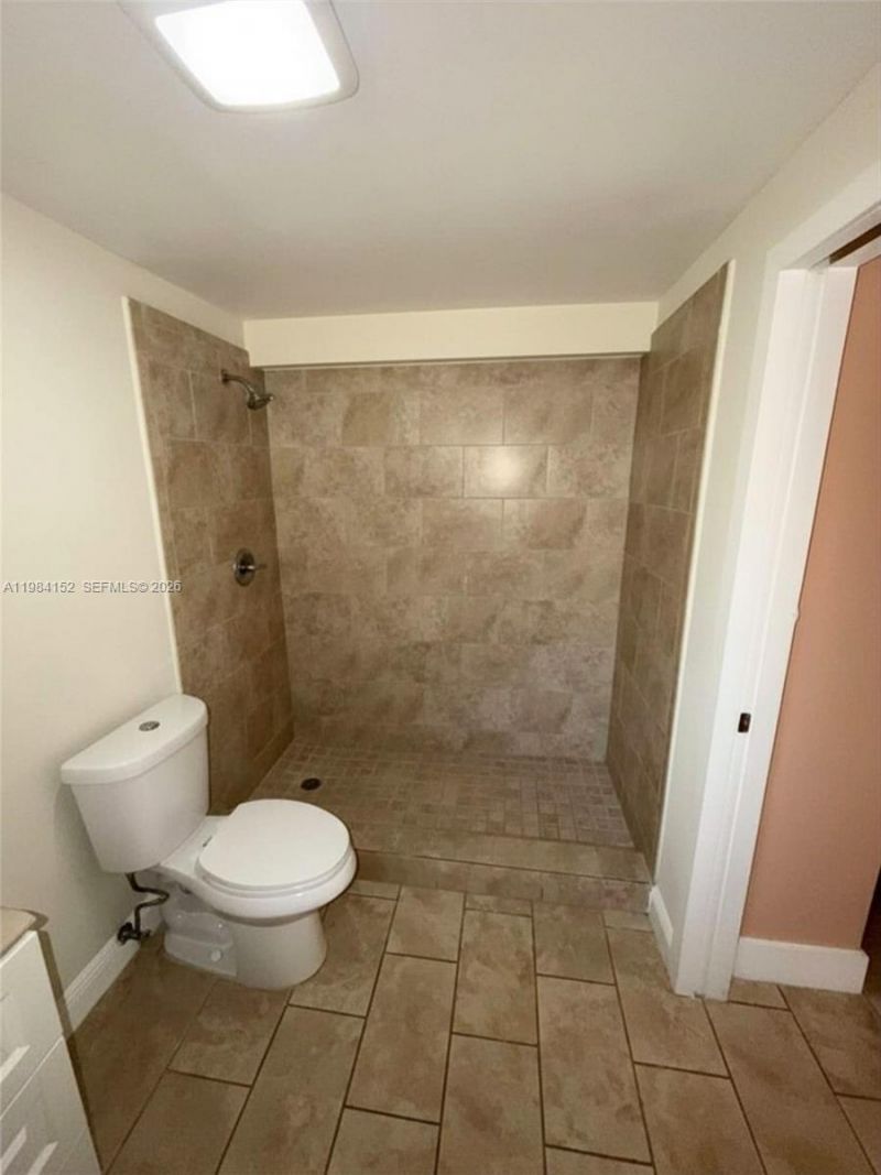 14215 NE 9th Ave, Unit 14215, North Miami, FL 33161 Photo