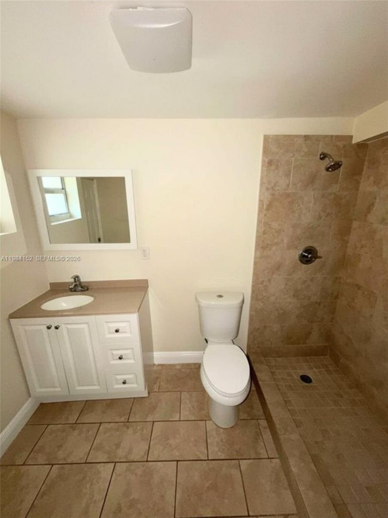 14215 NE 9th Ave, Unit 14215, North Miami, FL 33161 Photo