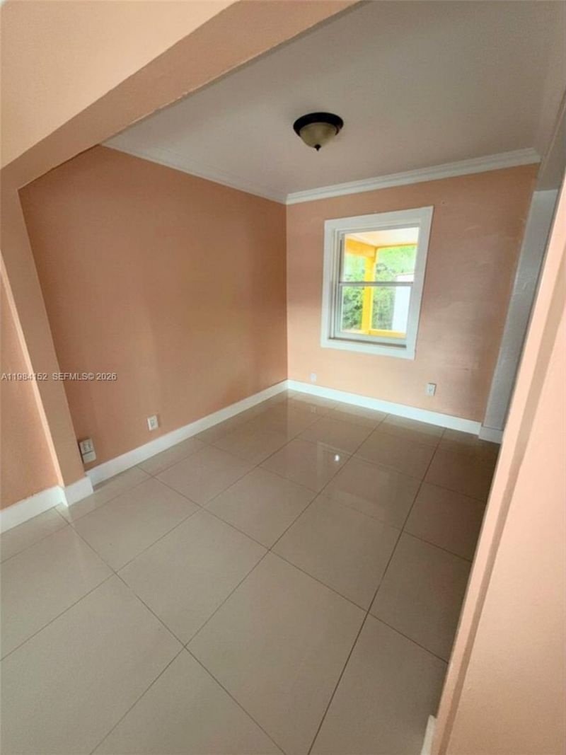 14215 NE 9th Ave, Unit 14215, North Miami, FL 33161 Photo