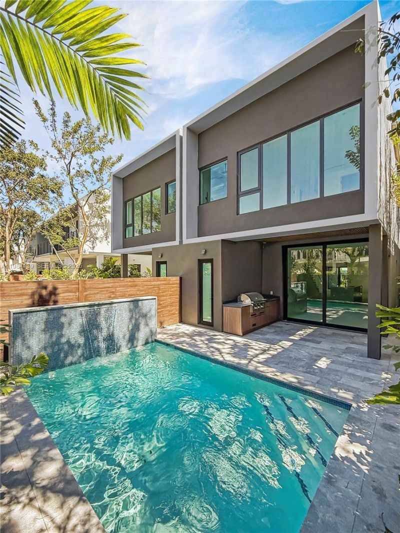 3086 Indiana St , Miami, FL 33133 Photo