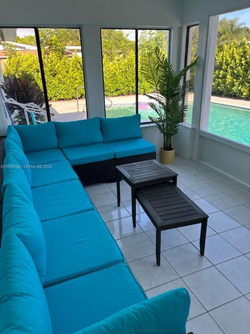 6900 SW 3rd St , Pembroke Pines, FL 33023 Photo