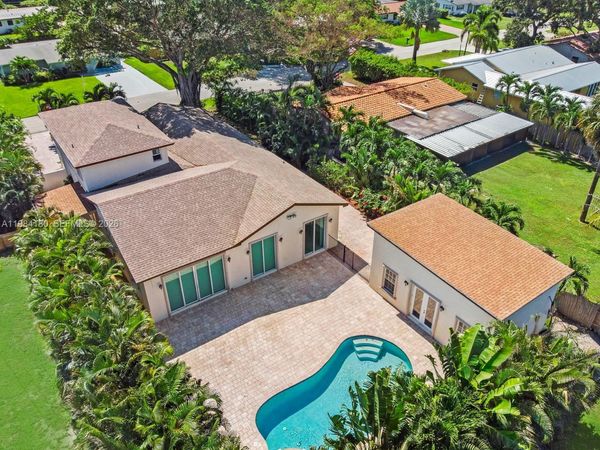 117 NW 8th Street , Boca Raton, FL 33432