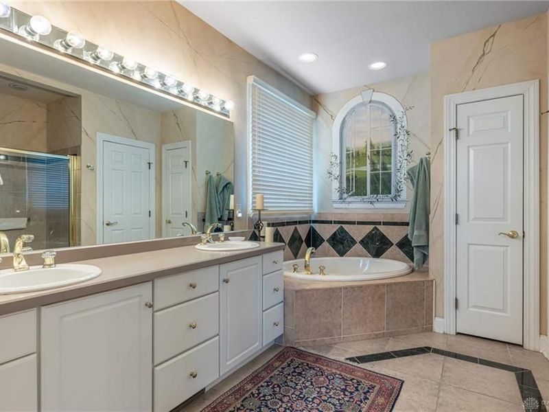 182 Barrington Village Drive, Beavercreek Township, OH 45385 Photo 25