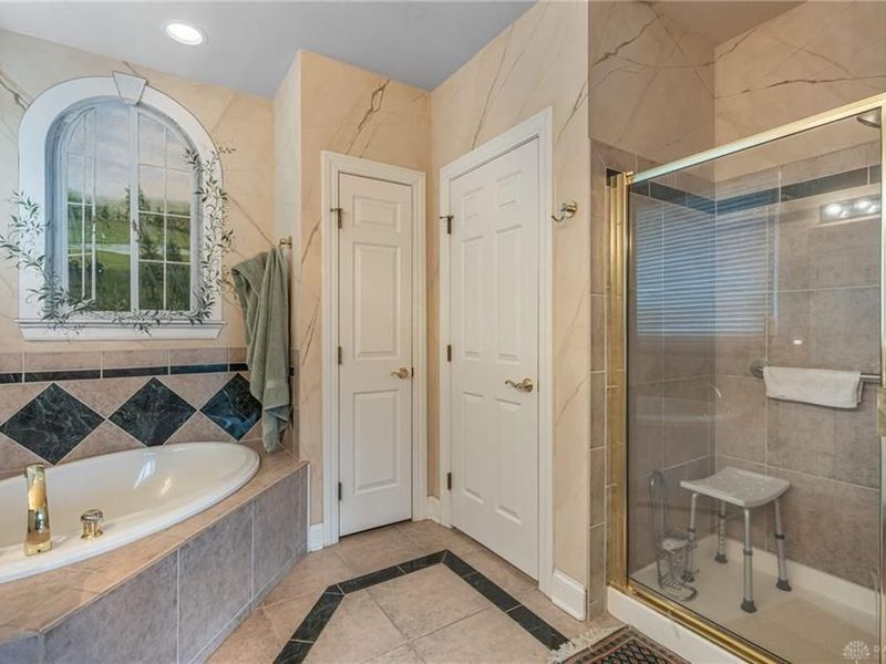 182 Barrington Village Drive, Beavercreek Township, OH 45385 Photo 27