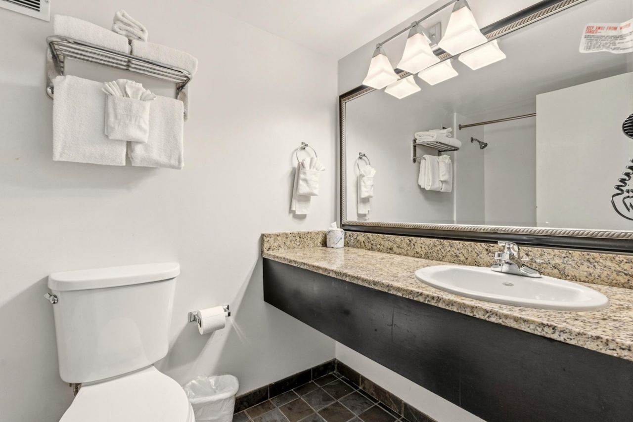 1501 S Ocean Blvd.  Photo 12