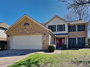 7300 Big Bend Court, Fort Worth, TX 76137